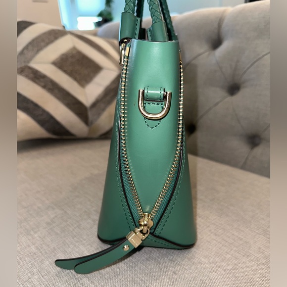 DIVORCE CLEARANCE-TAKING OFFERS MK Blakely Leather Satchel - Picture 4 of 17